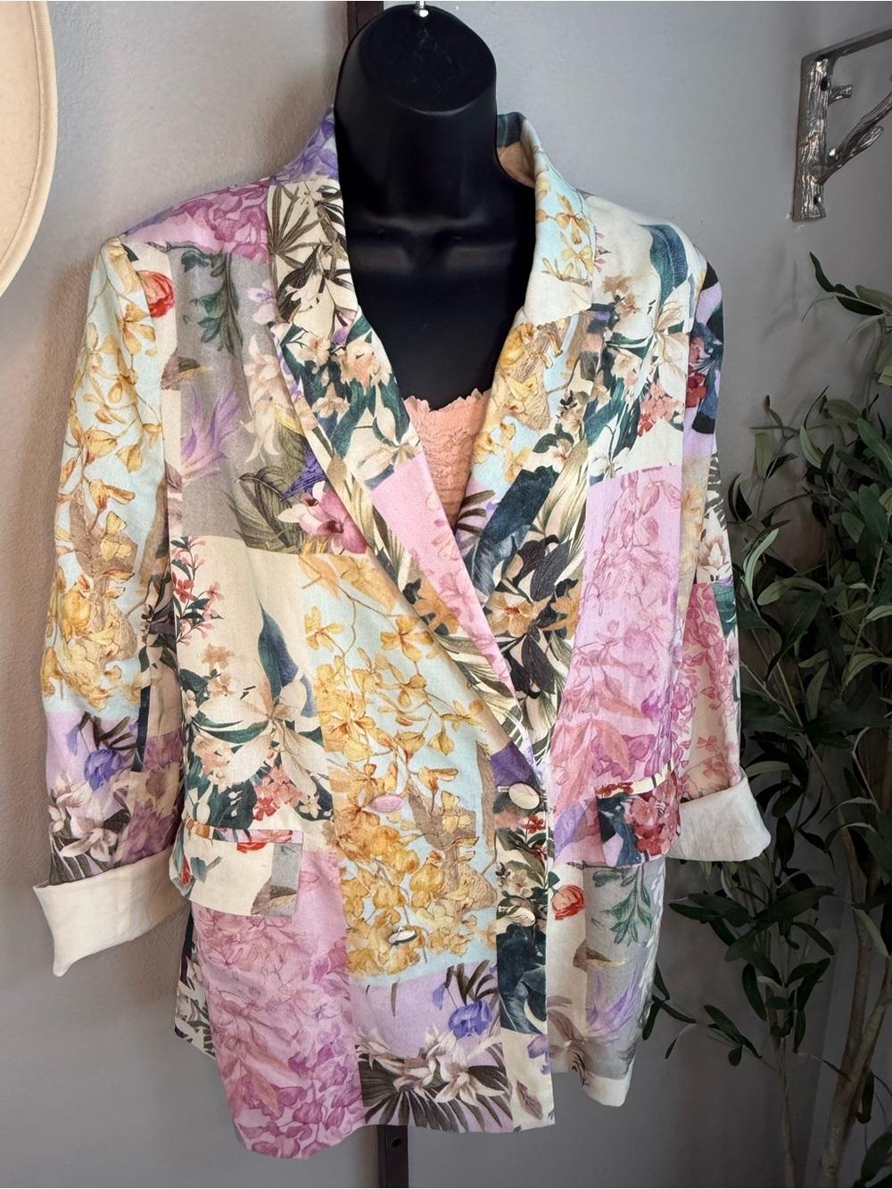 VICI Floral Linen Blend Patchwork Blazer| Relaxed Fit | Cottage Core | Medium - Picture 5 of 7